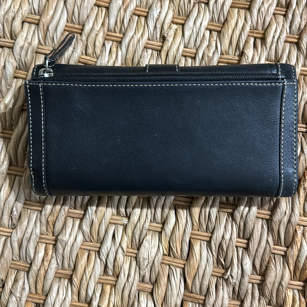 Black coach wallet. Lots of room for cards and checkbook. - Picture 3 of 6